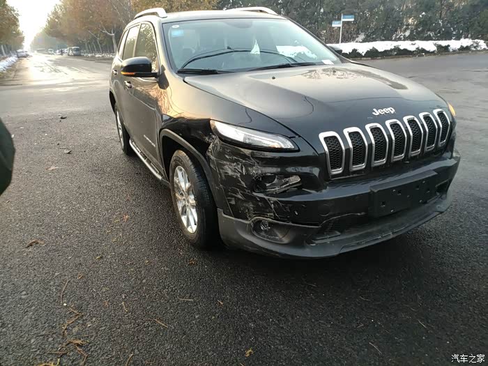 【图】河南普鸿4S店提车 新车代办上牌被撞!