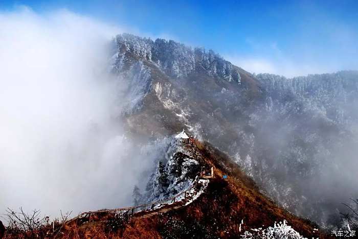 点亮你心中的光西岭雪山