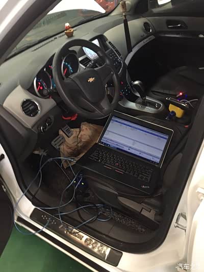 中招!故障码P2723,P0700