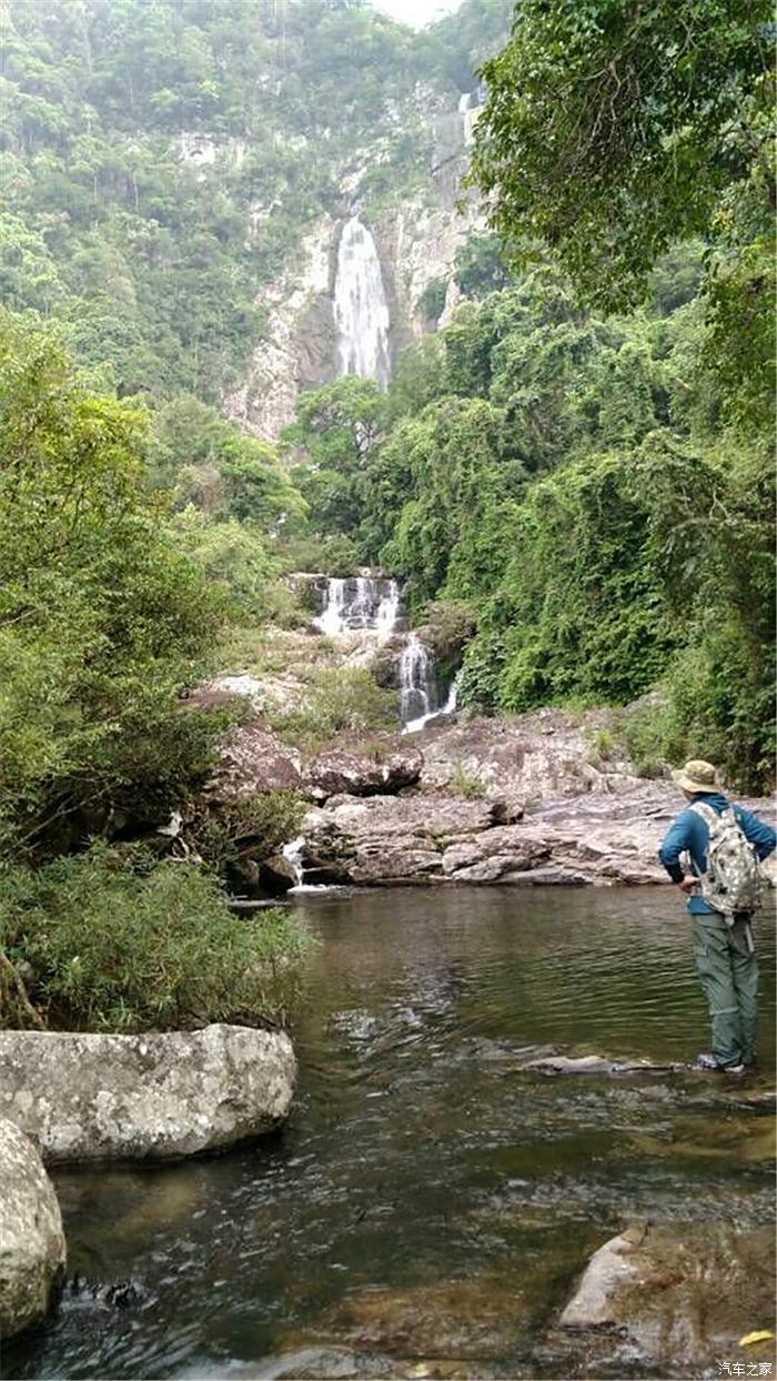 鸟七游海南之白沙红坎瀑布:远岸秋沙白,连山晚照红