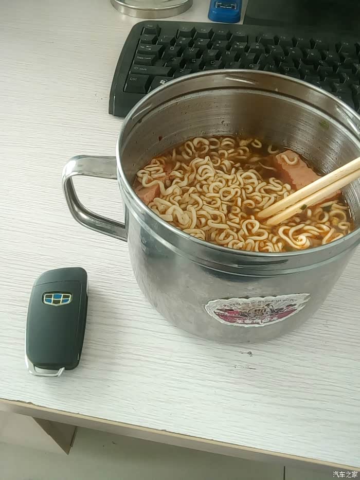 【图】有钱买车没钱吃饭_远景论坛_汽车之家论坛