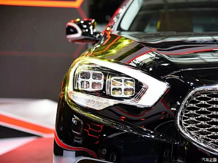 【图】矩阵式车灯虽不是传奇首创 但这个价位