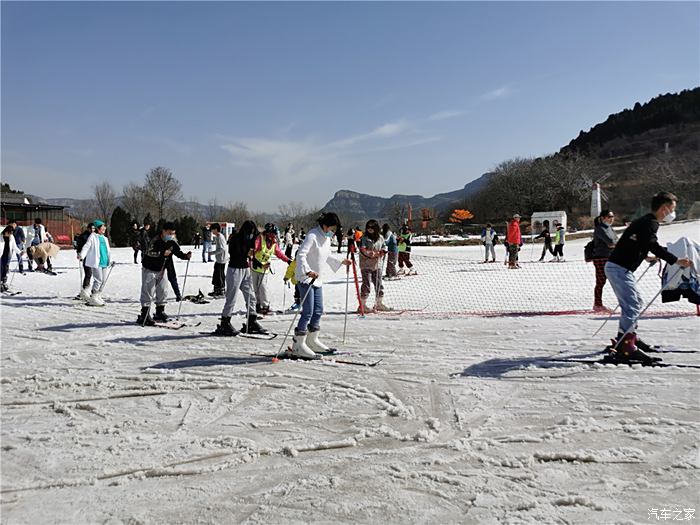 卧虎山滑雪场,痛并快乐着.