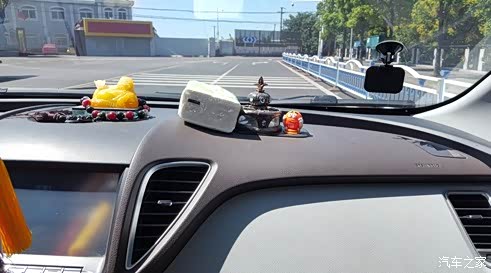 什么叫轰油门 500_wKgHzlnMZRmADI1vAAC9ITHCG-I769.jpg