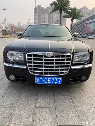 克莱斯勒300c_手机汽车之家