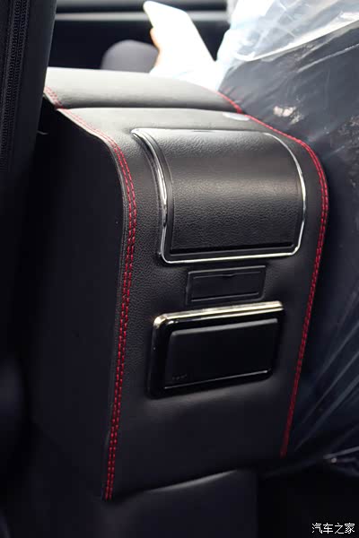 【怒提飞度】郑姆斯特丹又添白色小钢炮一枚,