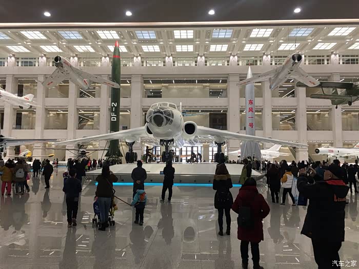 军事博物馆参观攻略三小时 500_wKgHzlpI1GOAVaTZAAWLbdhlhIM212.jpg