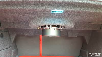 我用一台25T的钱改了套音响,以及红内真碳纤轮