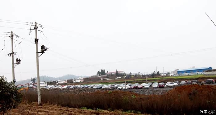 华西村人均收入_贵州人均纯收入(2)