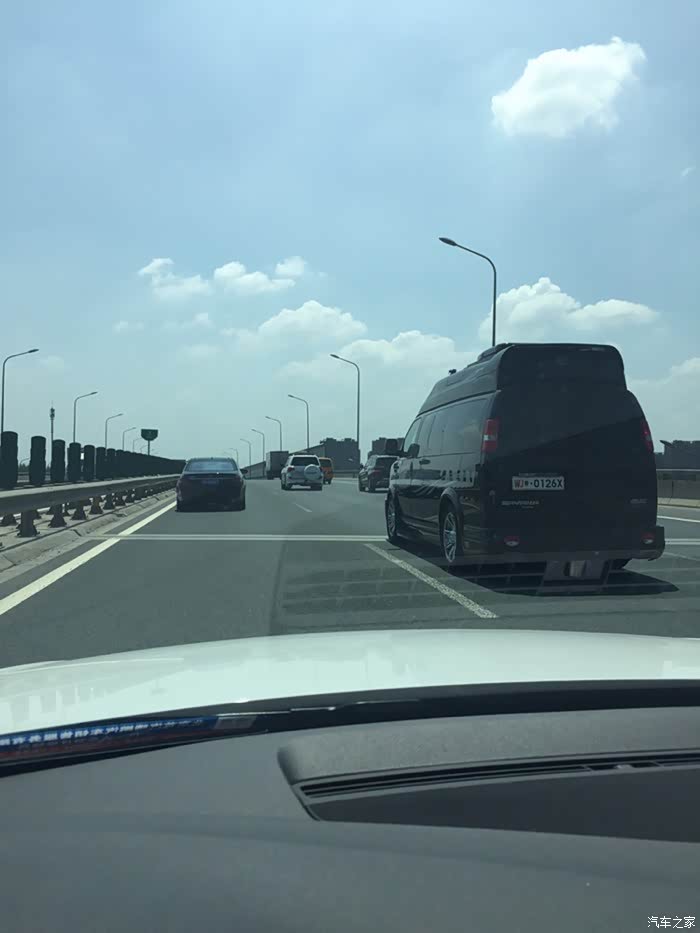 【图】大神请进行驶中异味_奥迪A4L论坛_汽车