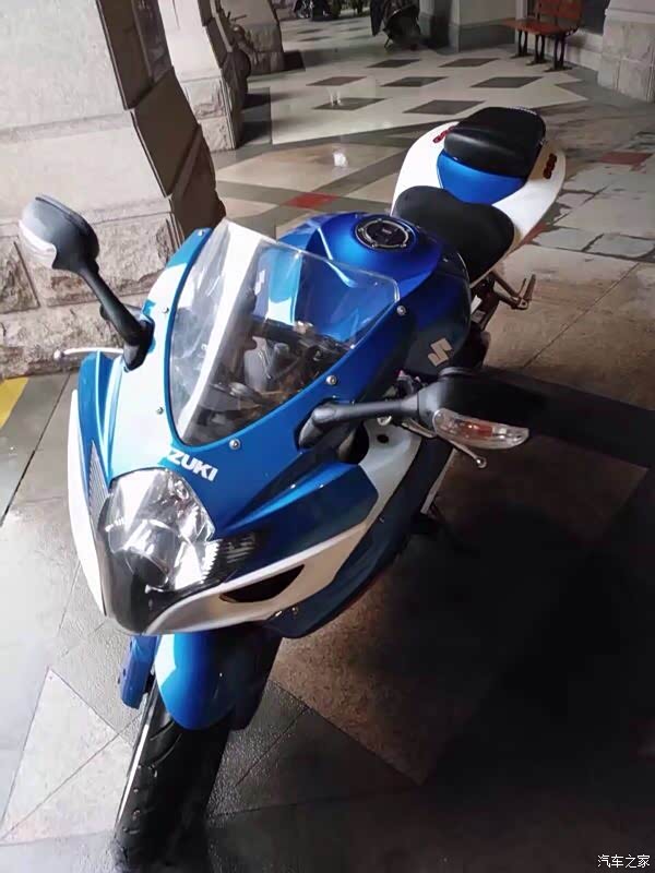 【图】大排量机车机油规格?机油量多少?