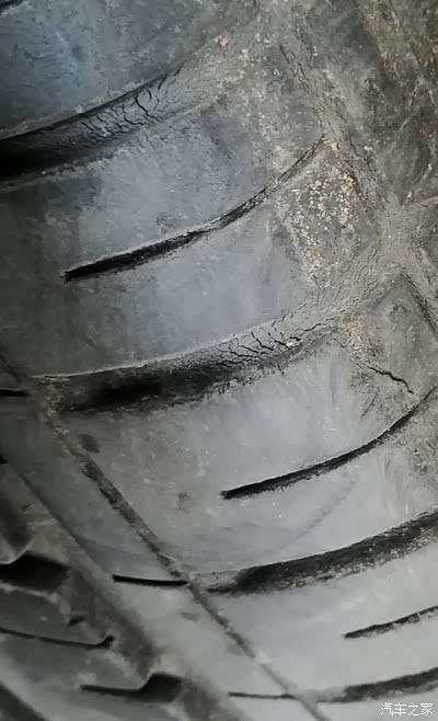 【图】新福克斯换轮胎 朝阳SA37尺寸择选!