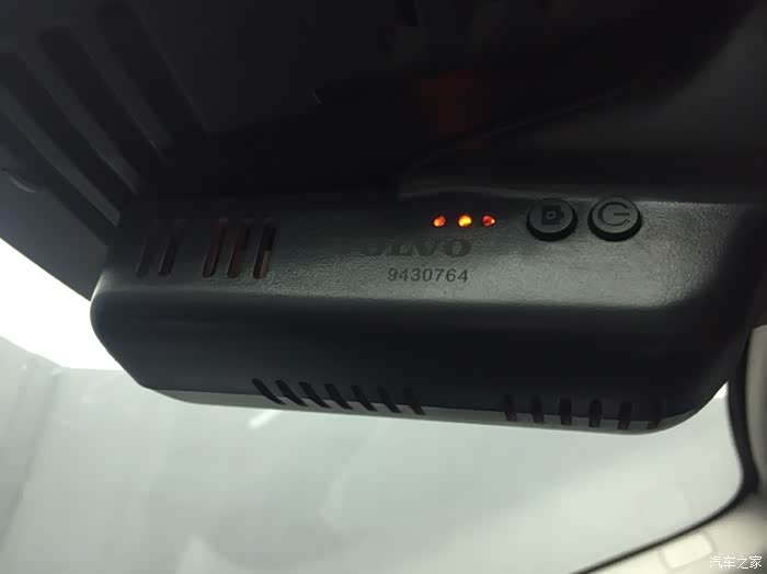 图】今天4S加装的所谓原厂二代行车记录仪_沃