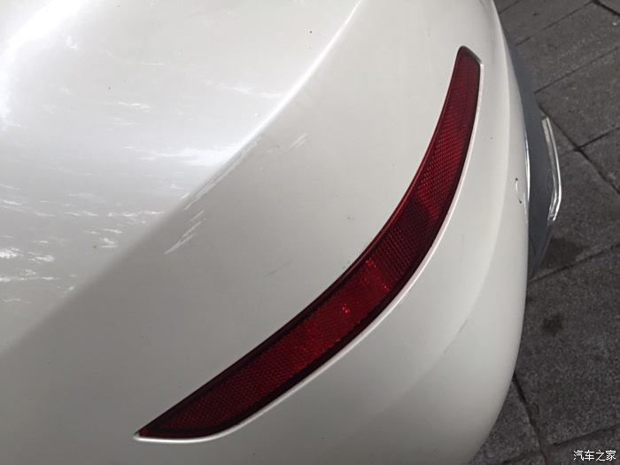 【图】白色车在4S店喷漆,色差明显吗?_奔驰G