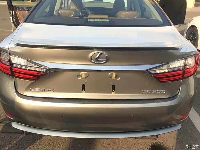 【图】提车了,先遣图分享_雷克萨斯ES论坛_汽