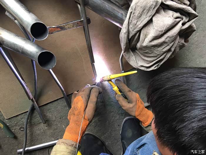 【图】16款G500改装G65换挡杆,AMG排气~_