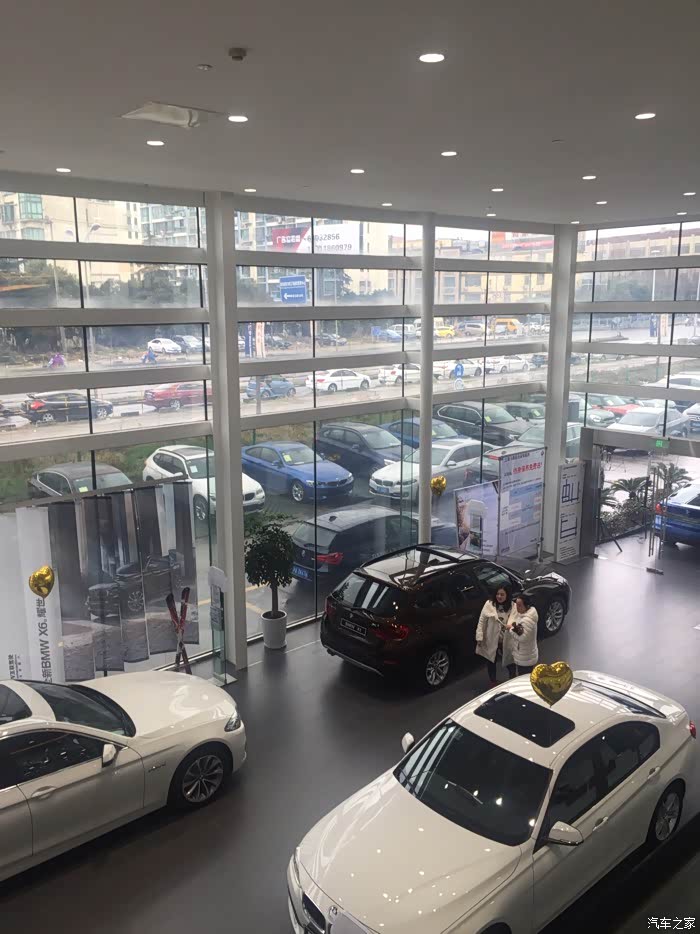 汽车销售员_奔驰销售员收入