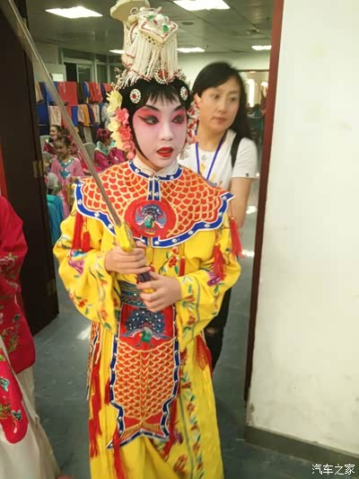 深圳电视台少儿频道六一儿童节电视节目提前分