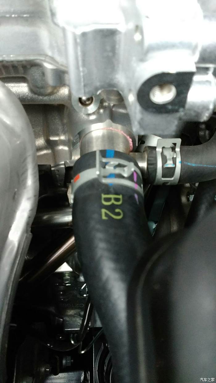 丰田6ar-fse||发动机【b2水管漏防冻液】