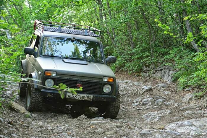 【图】niva拉达车的外观和内饰提前解毒给各位