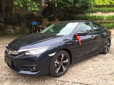 暗金蓝思域尊贵版,用车体验正到爆!