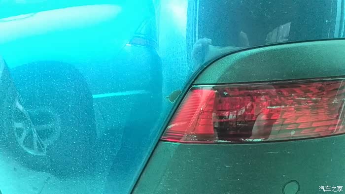 【图】在禁停路停车被刮!对方车牌号粤S9802