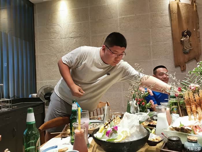 七月的风八月的雨青岛的沙滩比基尼