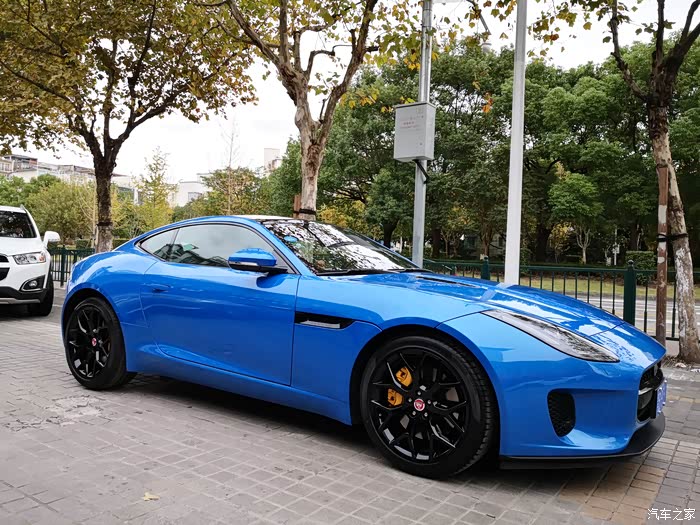 出售自用19款捷豹ftype20t跑车五千公里一手准新车上海