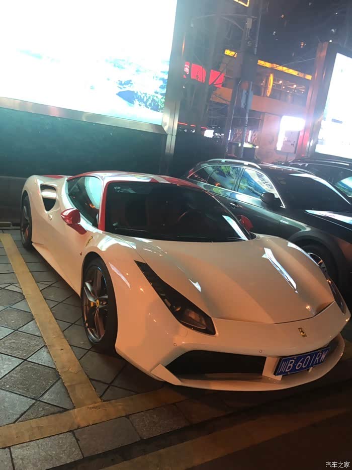 出法拉利488坐标成都