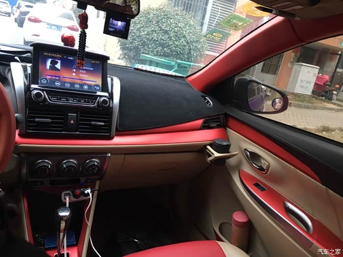 【图】中控台,门板改色·内外兼骚_yaris l 致炫论坛_汽车之家论坛