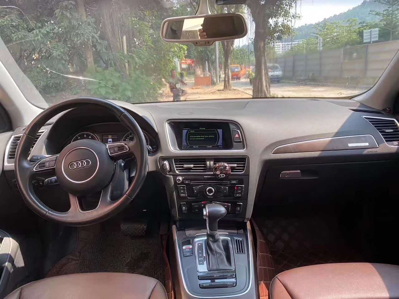 老款的奥迪q5真的霸气得一批让人很喜爱