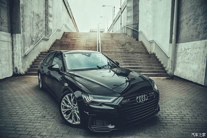 超帅的新奥迪a6,漂亮极了.