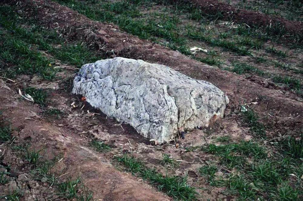 中国最矮的山,它就是山东寿光的静山,海拔仅0.6米.