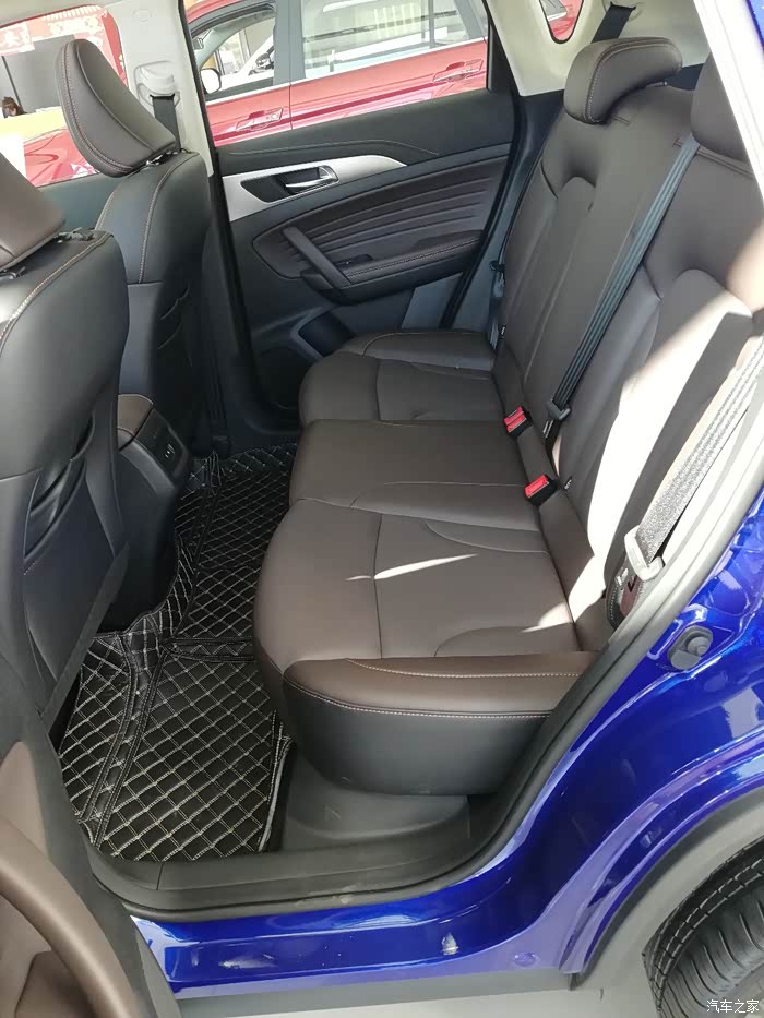 【图】cs35plus手动挡精美实拍_长安cs35plus论坛_汽车之家论坛