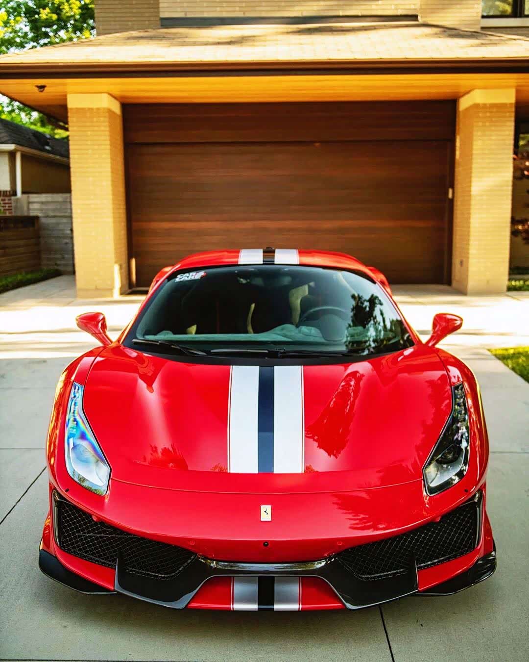 【图】充满激情的超级跑车,红色也是很经典_法拉利论坛_汽车之家论坛