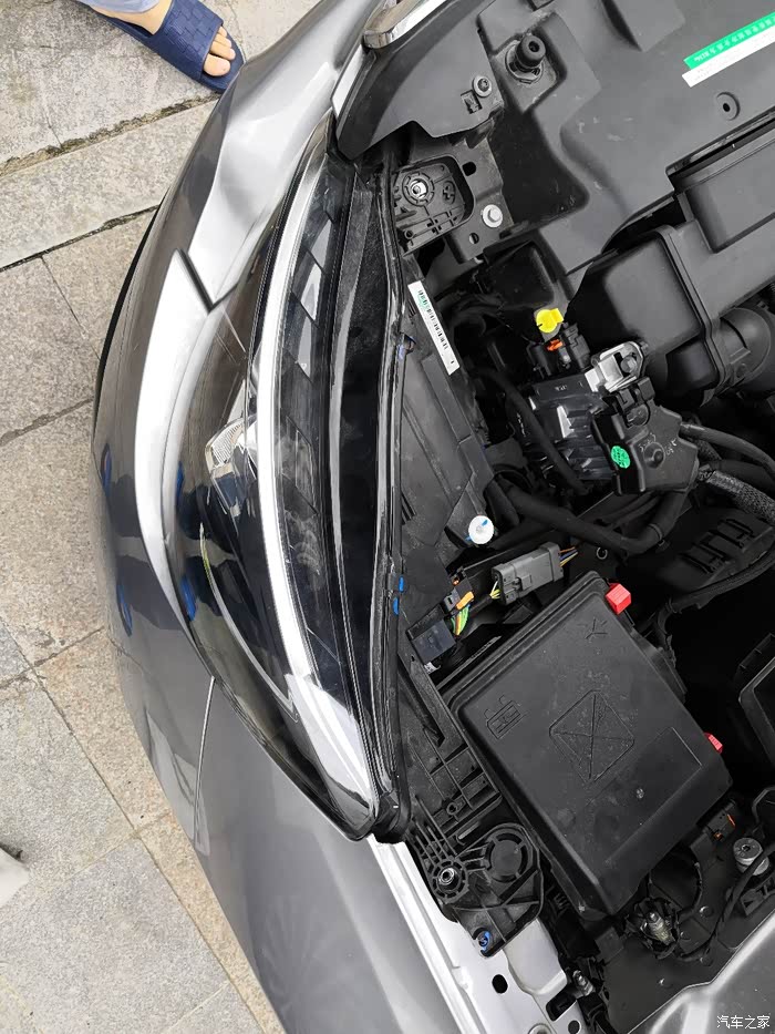 【图】大灯总成怎么拆_标致308论坛_汽车之家论坛