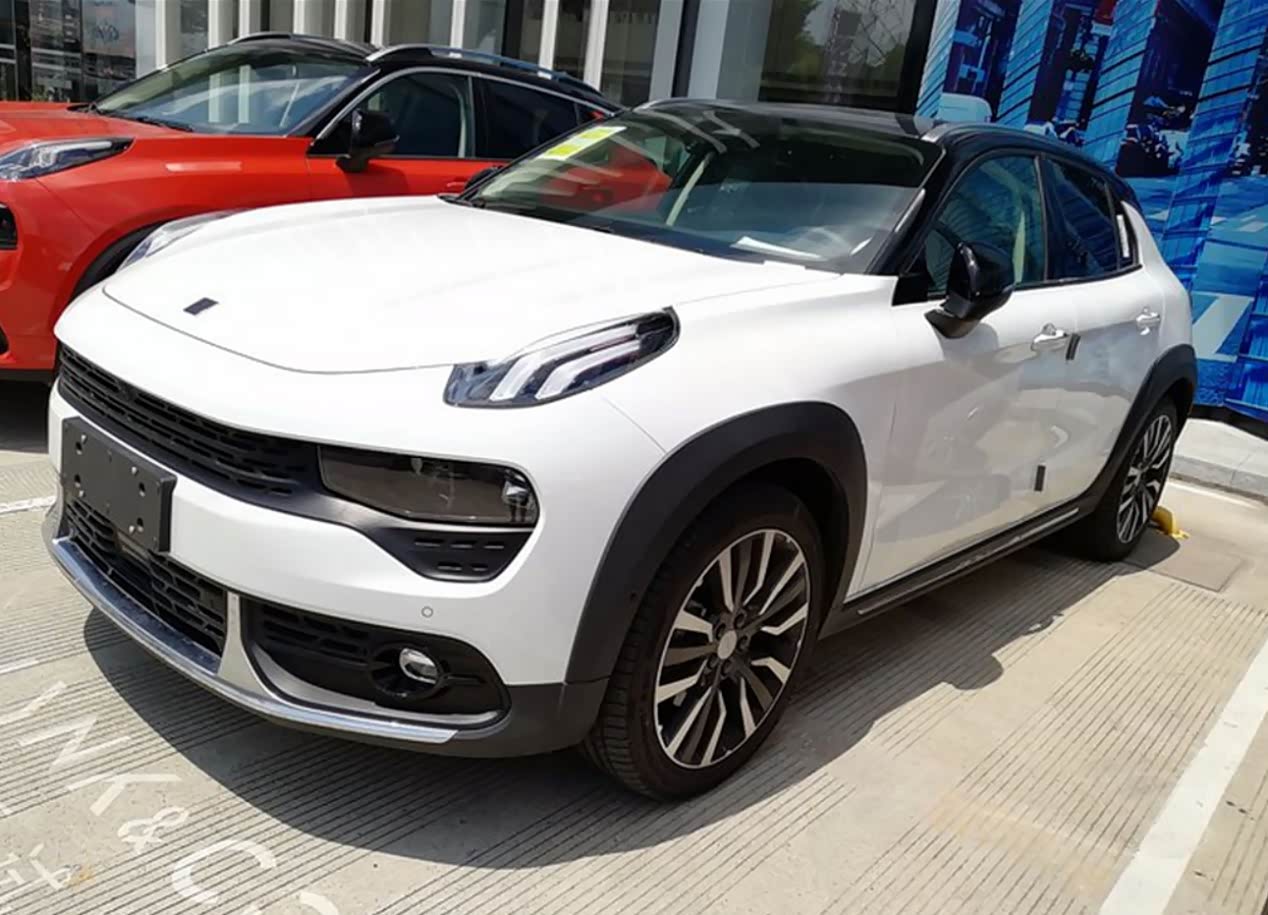 看来看去还是白色的领克02好感度最高