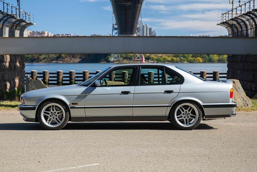 1995年宝马m5 e34