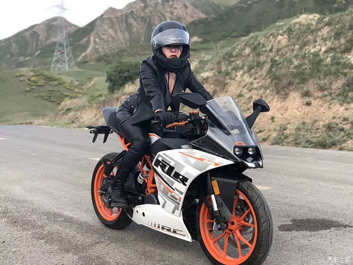 ktm哪款车型比较适合女生开?求大神推荐