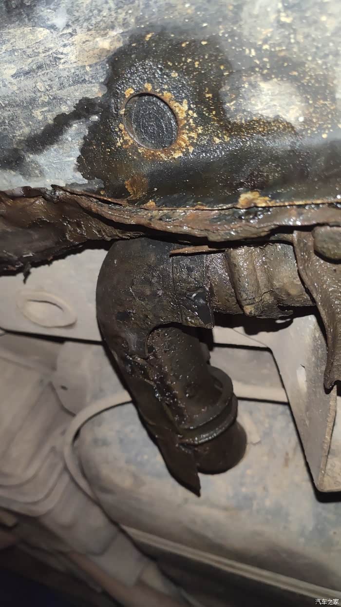 【图】f3油管漏油!_比亚迪f3论坛_汽车之家论坛