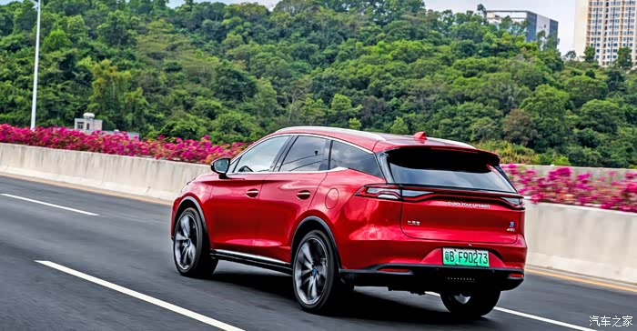 动态体验测试比亚迪唐dm双擎四驱很棒