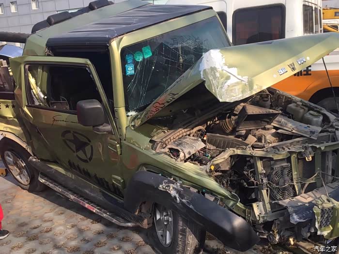 【图】北京40有没有碰撞测试视频?_北京bj40论坛_汽车之家论坛