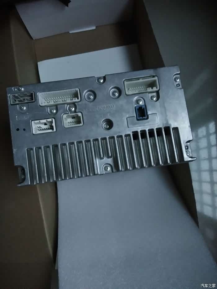 原装2010逍客cd机转让