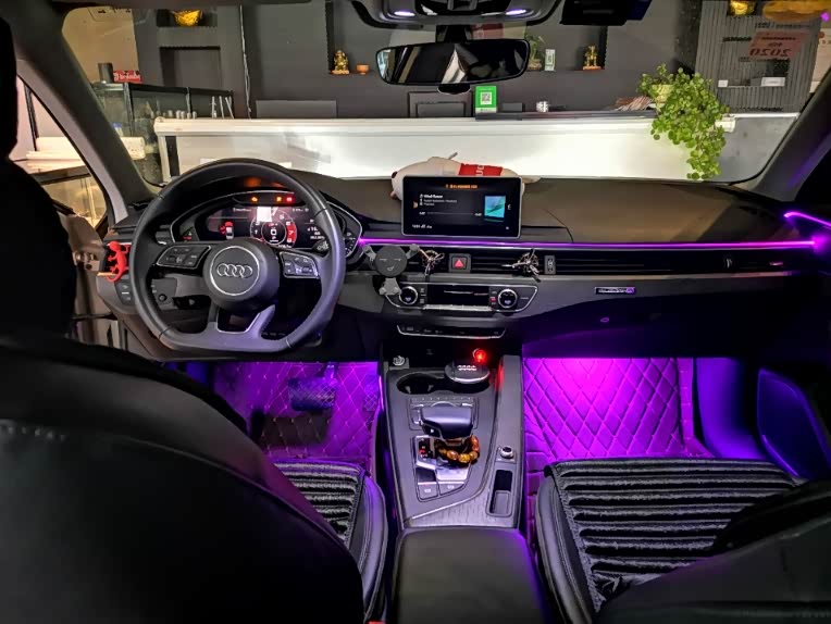 提车一年自定义氛围灯性价比爆棚