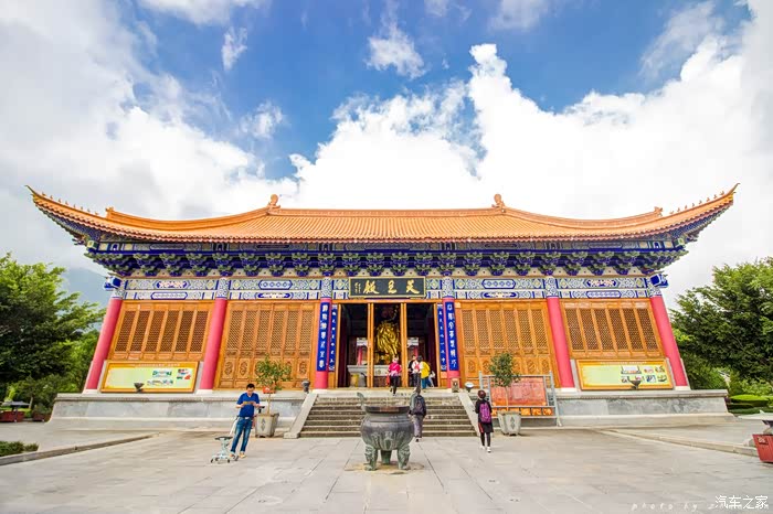 回味天龙八部畅游大理天龙寺体验一场江湖武林