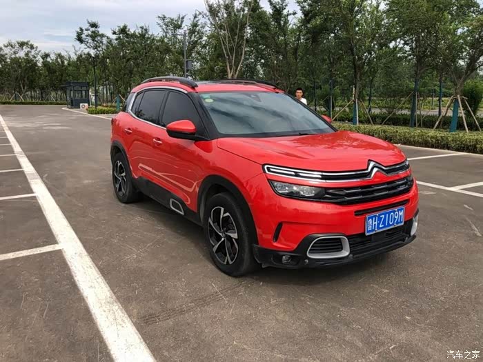 81 | 回复: 1 雪铁龙c4 cactus论坛 雪铁龙天逸c5还算是一辆不错的车