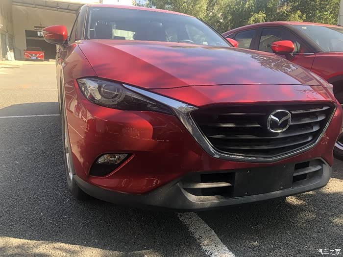 未来就靠你了最终选择红色马自达cx4