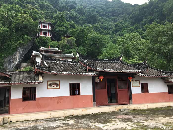 红色之旅带大白鲨游龙池书院