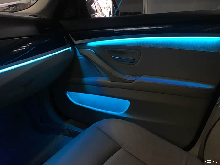 宝马5系内饰氛围灯夜晚必备神器