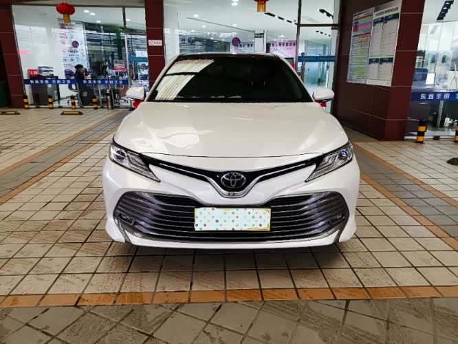 情定2019款凯美瑞25g豪华版铂金珍珠白第二期